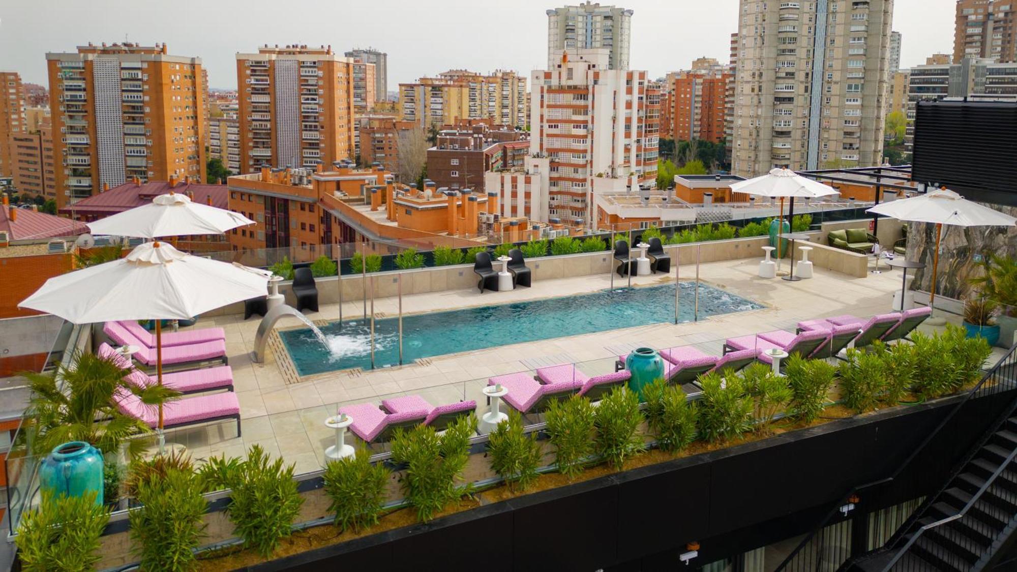 Hotel Pinar Plaza Madrid Exteriör bild